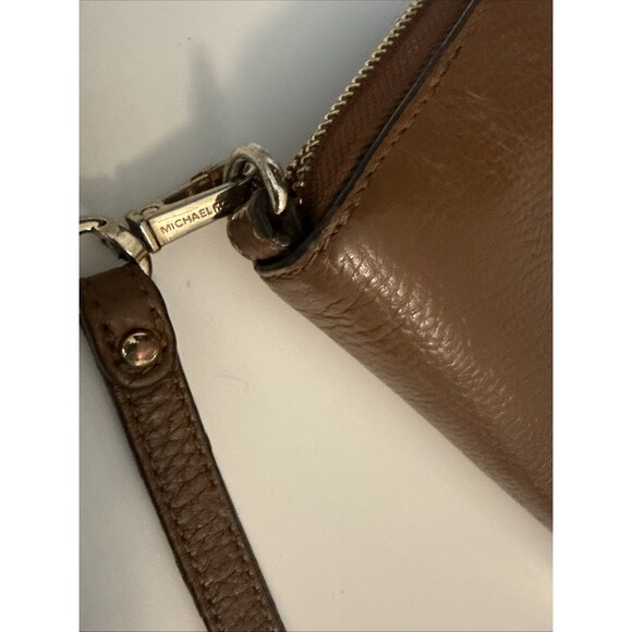 Michael Kors Large Zip Around Wristlet Continental Wallet Brown Pebble Leather - Picture 7 of 9